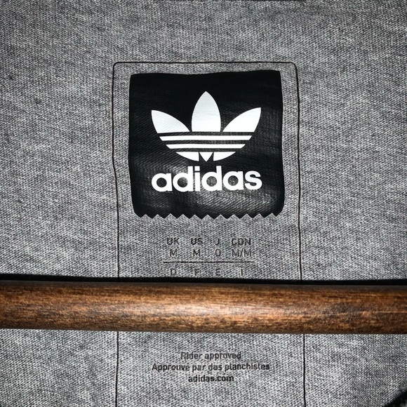 Floral Scoop Tee - Adidas ! - Picture 3 of 3